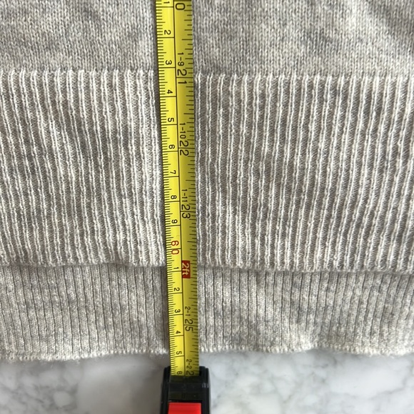 Aqua 100% Cashmere. Crewneck.  Small - Picture 8 of 8
